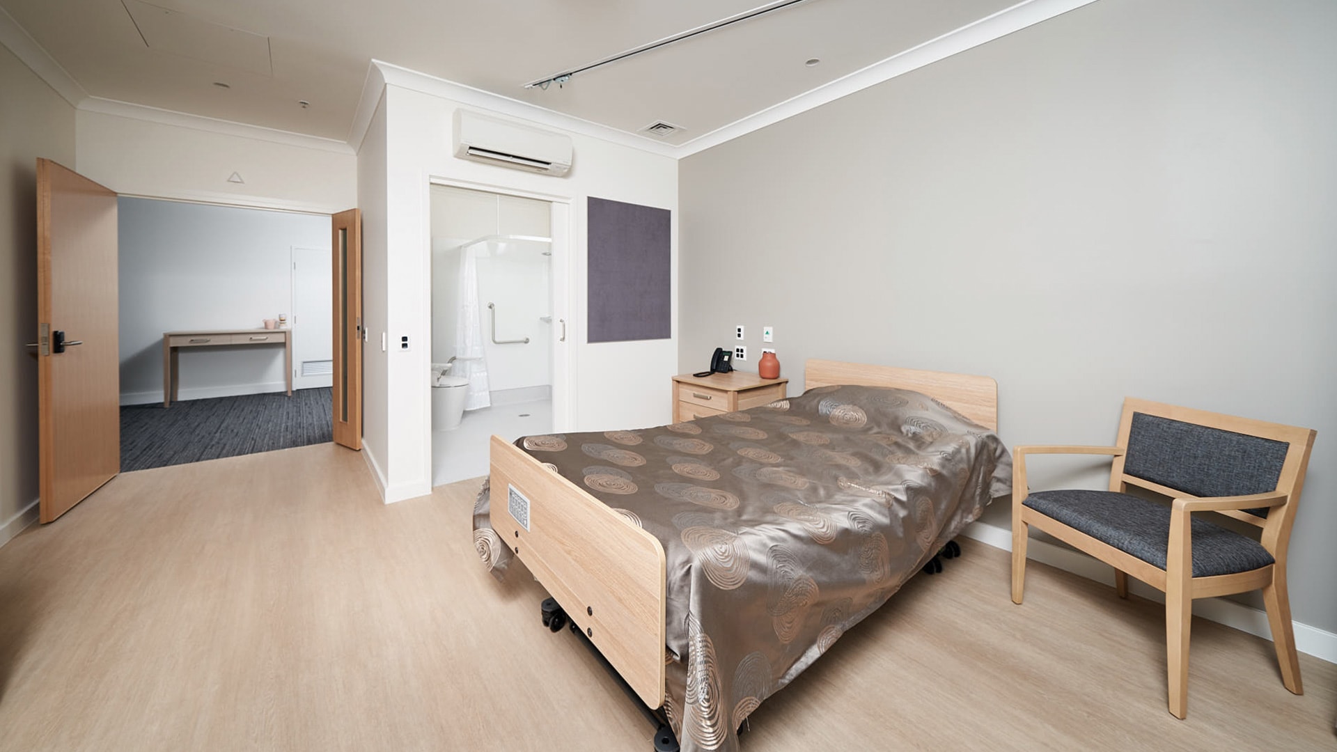 west-lakes-aged-care-bedroom-02